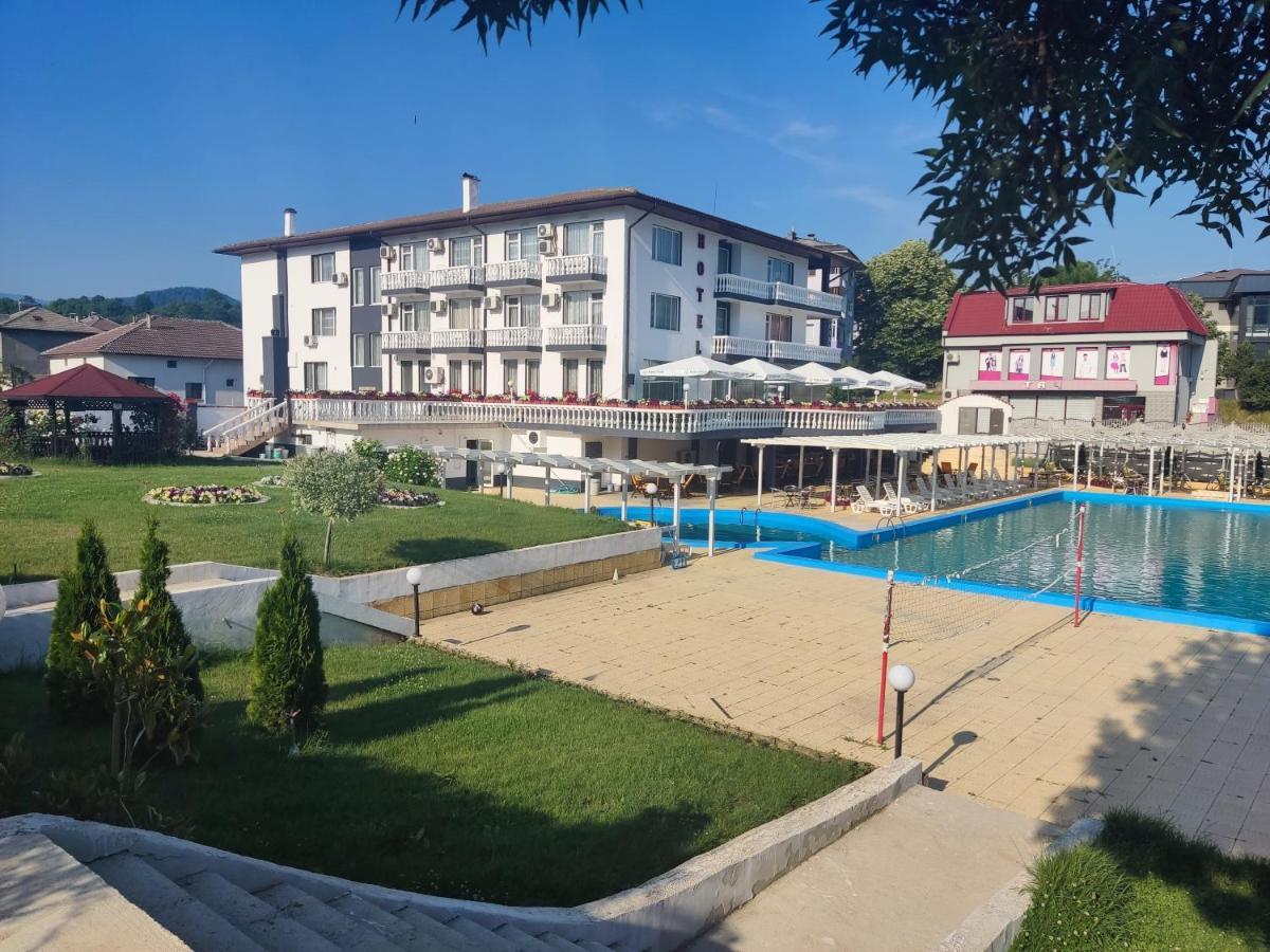 Hotel Elit Kirkovo  Exterior foto