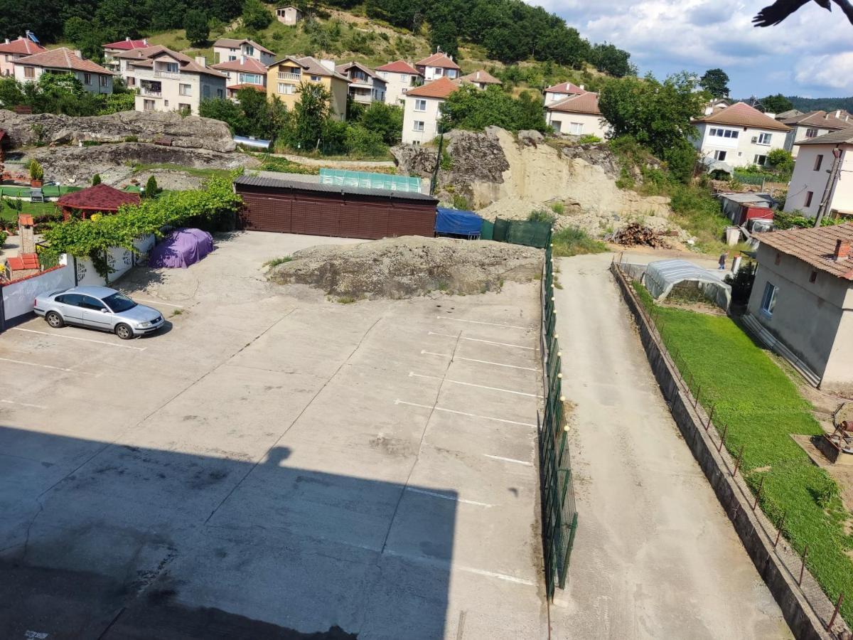 Hotel Elit Kirkovo  Exterior foto